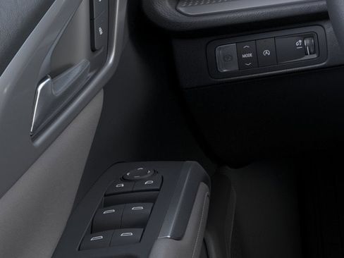 New 2026 Chevrolet Traverse LT FWD image 22