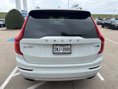 Used 2016 Volvo XC90 T6 Momentum w/ Momentum Plus Package image 6