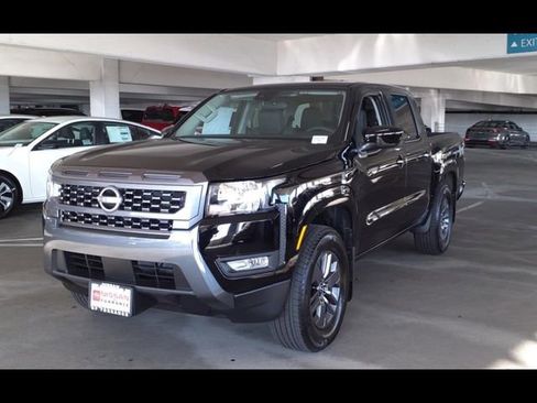 New 2025 Nissan Frontier SV image 3