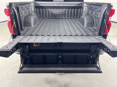 Certified 2024 Chevrolet Silverado 1500 High Country w/ Midnight Edition AWD/4WD image 36