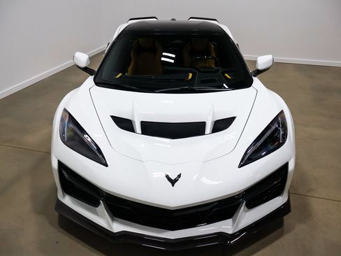 Used 2026 Chevrolet Corvette ZR1 w/ Battery Protection Package RWD image 26