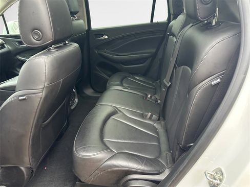 Used 2020 Buick Envision Essence image 24