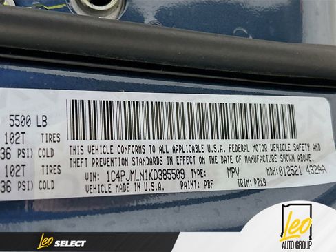 Used 2019 Jeep Cherokee Latitude Plus w/ Comfort/Convenience Group image 32