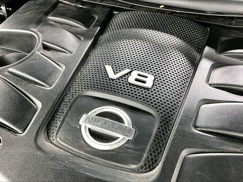 Used 2022 Nissan Armada SL image 40