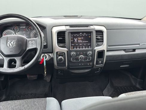 Used 2019 RAM 1500 Big Horn RWD image 16