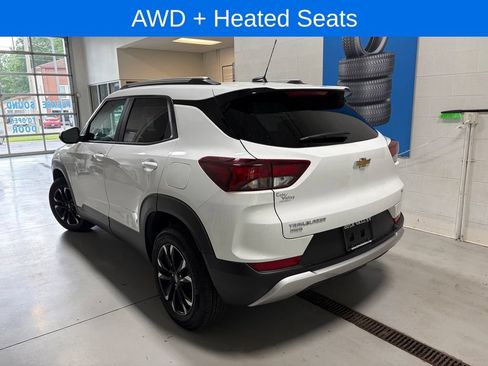 Used 2023 Chevrolet TrailBlazer LT w/ Convenience Package AWD/4WD image 7