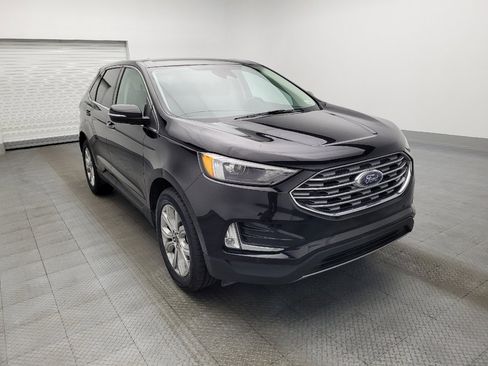 Used 2024 Ford Edge Titanium image 13