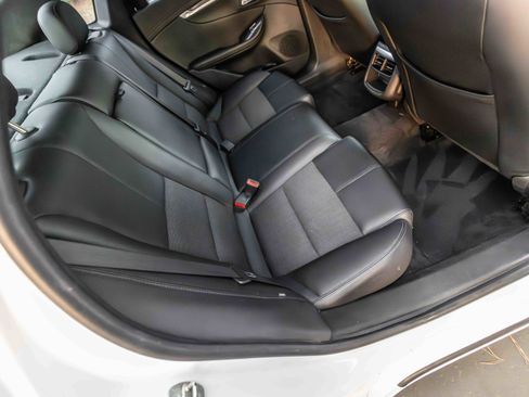 Used 2019 Chevrolet Impala LT image 16