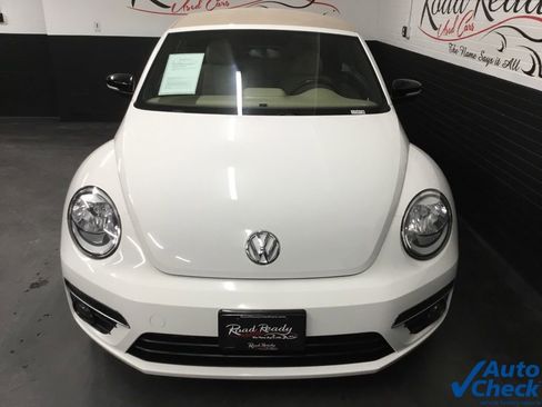 Used 2013 Volkswagen Beetle 2.0T image 15