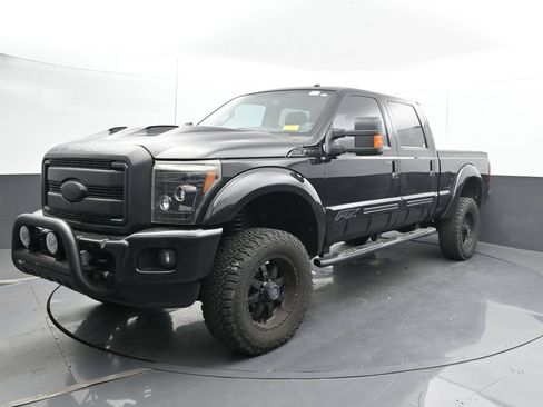 Used 2015 Ford F250 Lariat w/ Lariat Ultimate Package AWD/4WD image 5