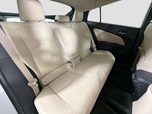 Used 2022 Toyota Prius Limited image 26