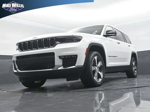 Used 2023 Jeep Grand Cherokee L Limited w/ Luxury Tech Group II AWD/4WD image 19