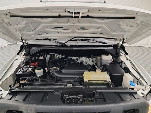 Used 2015 Nissan NV 2500 SV image 28