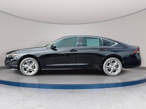 New 2026 Honda Accord EX-L image 8