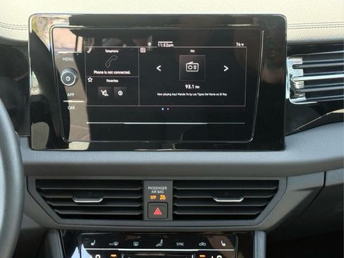 Used 2025 Volkswagen Jetta Sport FWD image 16