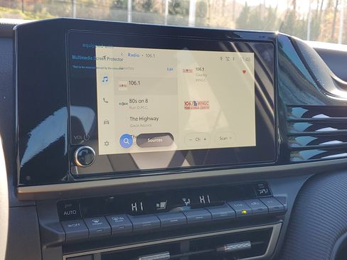 New 2026 Toyota Camry SE image 24