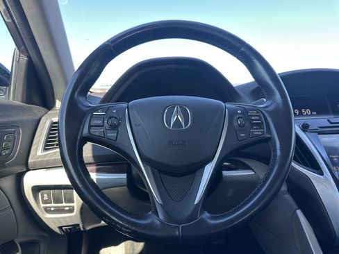 Used 2016 Acura TLX image 18