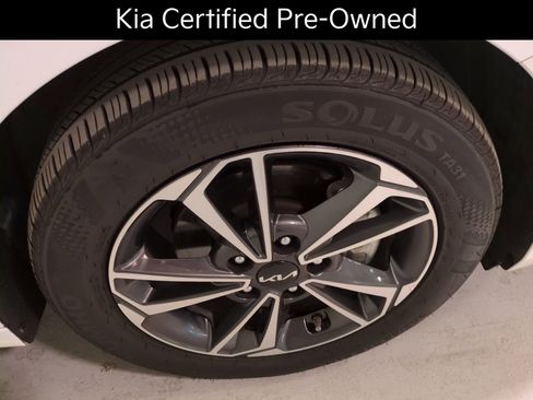 Certified 2024 Kia Forte LXS w/ LXS Technology Package image 2