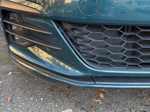 Used 2018 Volkswagen GTI SE w/ SE Leather Package image 11