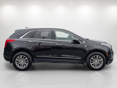 Used 2017 Cadillac XT5 Luxury w/ LPO, Wheel Lock Package image 4