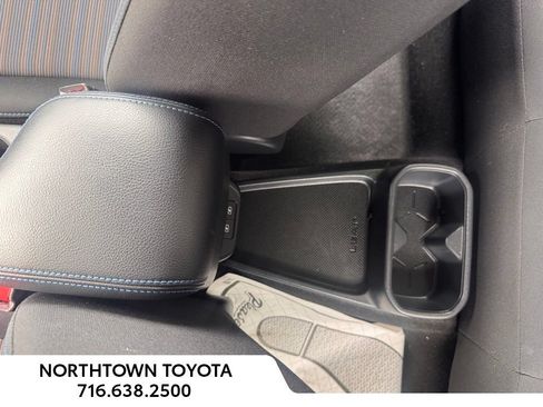 Used 2024 Nissan Leaf S FWD image 32