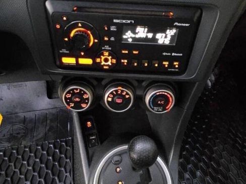 Used 2012 Scion tC FWD image 20