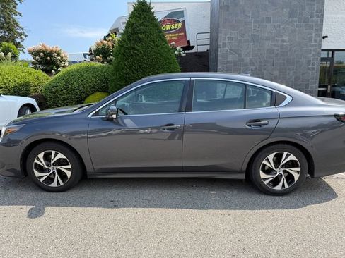 Used 2020 Subaru Legacy Premium AWD/4WD image 2