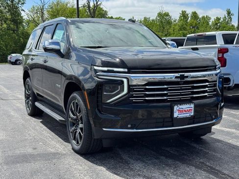 New 2026 Chevrolet Tahoe Premier AWD/4WD image 2