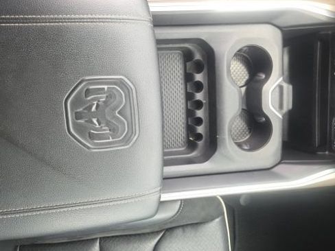 Used 2019 RAM 1500 Laramie RWD image 34