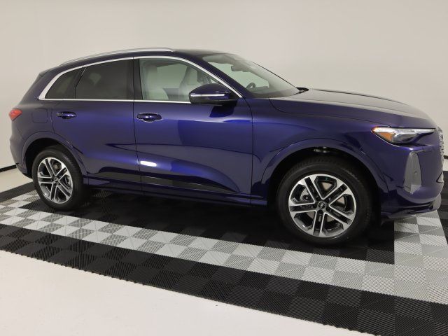 New 2026 Audi Q5 Premium Plus AWD/4WD image 6