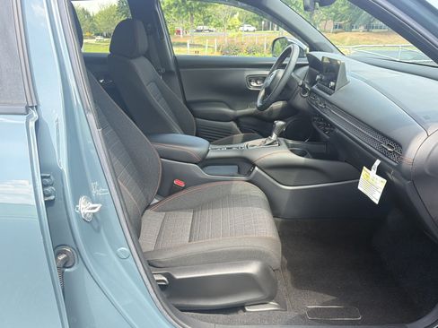 Certified 2024 Honda HR-V Sport image 31