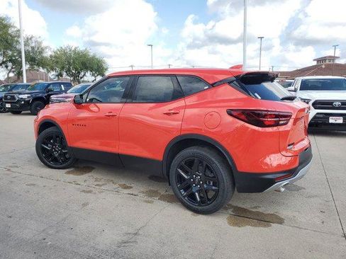 New 2025 Chevrolet Blazer LT w/ Driver Confidence Package image 5