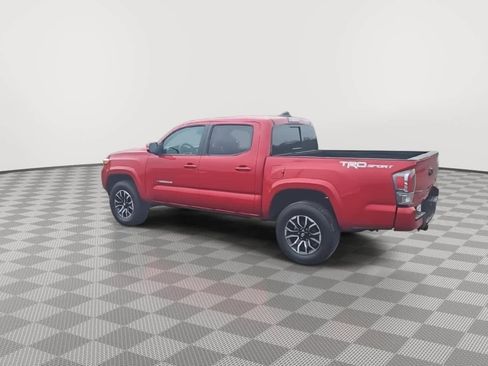 Used 2022 Toyota Tacoma TRD Sport image 6