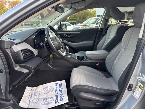 Certified 2021 Subaru Outback Premium image 18
