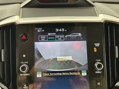 Used 2023 Subaru Ascent Limited AWD/4WD image 12