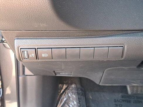 Used 2024 Toyota Corolla SE FWD image 23