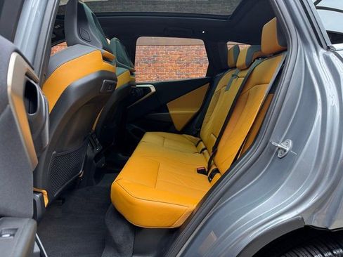 Used 2025 BMW X3 xDrive30i w/ Premium Package image 23