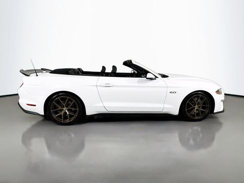 Used 2018 Ford Mustang GT Premium w/ GT Performance Package RWD image 8