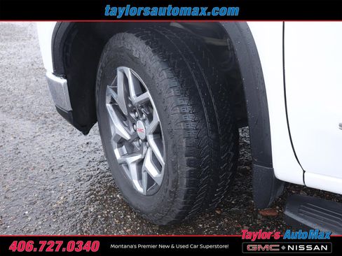 Used 2023 GMC Sierra 1500 SLT w/ SLT Premium Package image 39