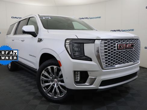 Certified 2023 GMC Yukon XL Denali AWD/4WD image 2