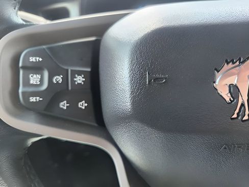 Used 2023 Ford Bronco Outer Banks image 19