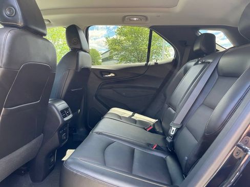 Used 2021 Chevrolet Equinox Premier AWD/4WD image 20