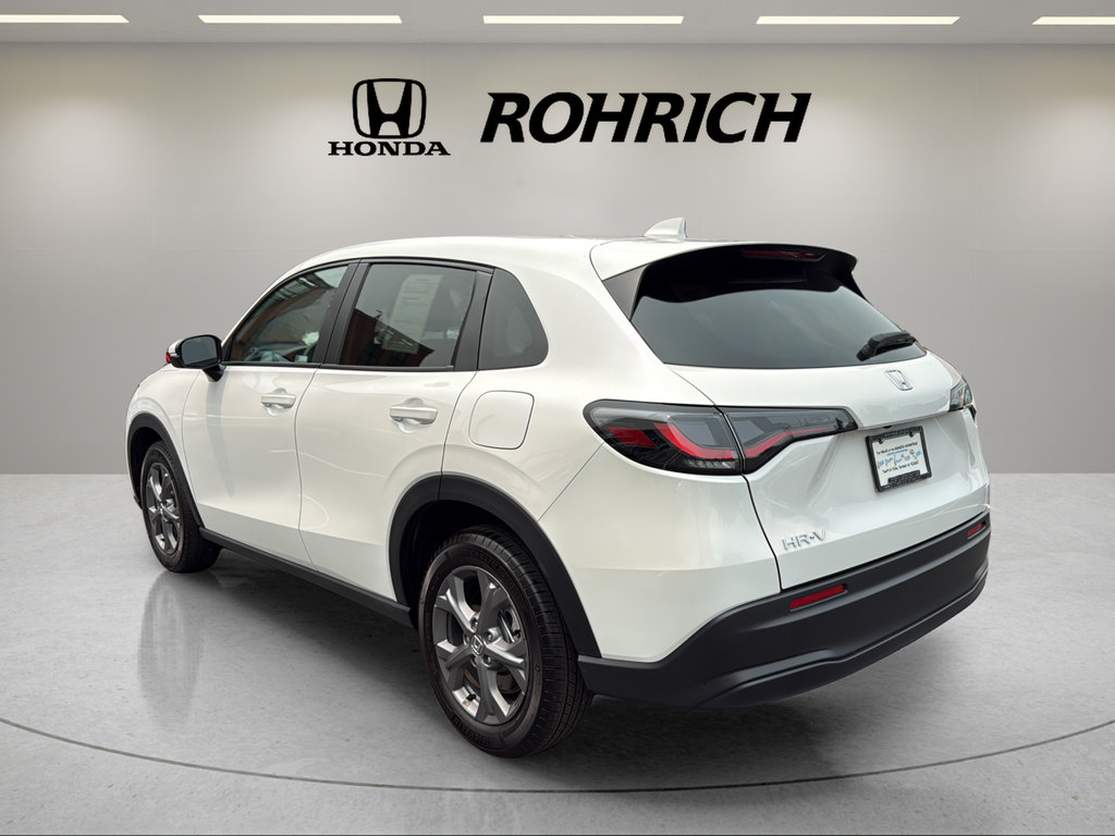 Used 2026 Honda HR-V LX image 8