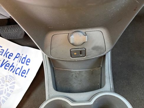 Used 2014 Chevrolet Spark LT FWD image 30