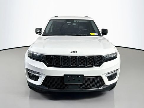 Used 2023 Jeep Grand Cherokee Limited w/ Black Appearance Package AWD/4WD image 2