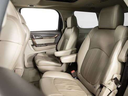 Used 2015 GMC Acadia Denali image 21