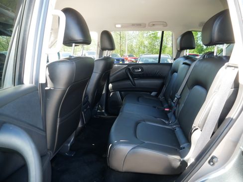 Certified 2022 Nissan Armada SV w/ Cargo Package AWD/4WD image 36