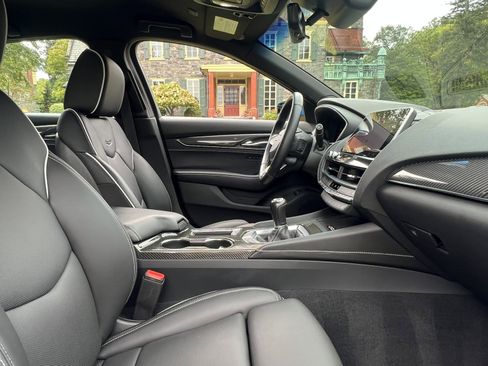 Used 2022 Cadillac CT5 V Blackwing w/ Parking Package image 21