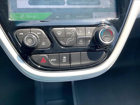 Used 2018 Chevrolet Bolt LT FWD image 6