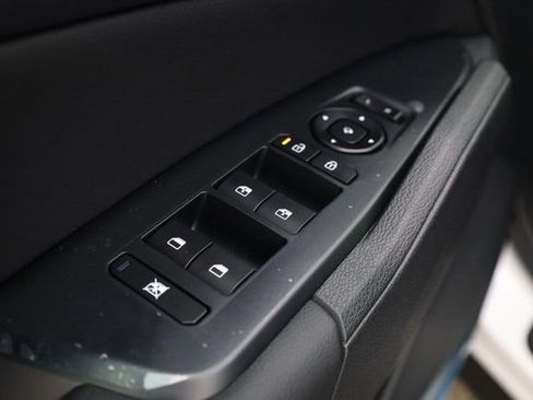 New 2026 Kia Sportage SX image 17